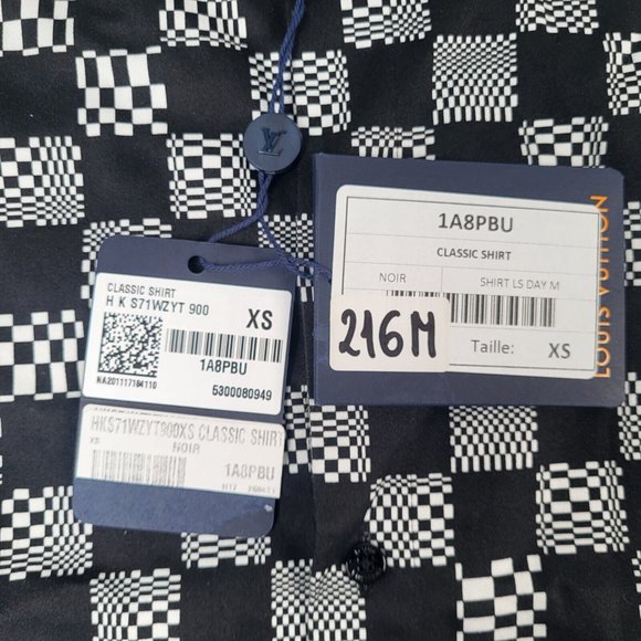 Louis Vuitton Men's Classic Black & White Damier Shirt - Picture 9 of 15